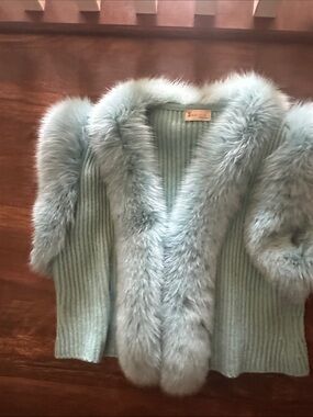 Open-Front Faux Fur-Trim Ribbed Cardigan in Light Sage